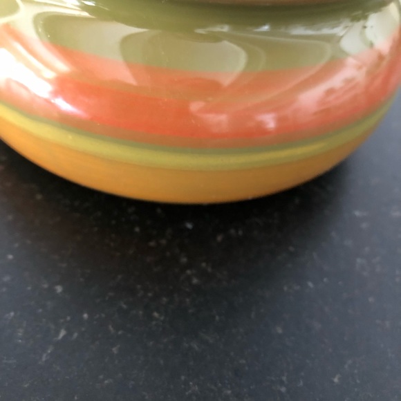 EUC Mexican inspired terra-cotta salsa and/or guacamole serving dish with ladle. - Picture 7 of 8